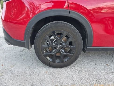 Used 2023 Honda HR-V Sport image 18