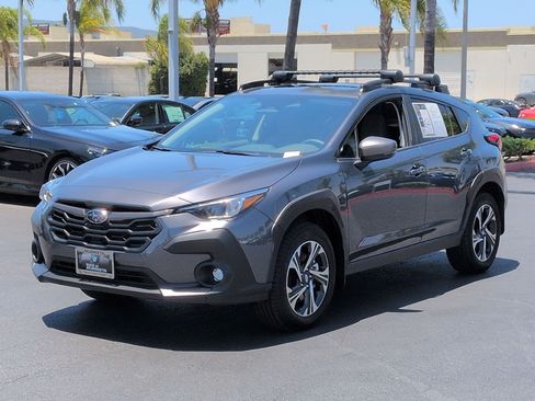 Used 2025 Subaru Crosstrek 2.5i Premium AWD/4WD image 5