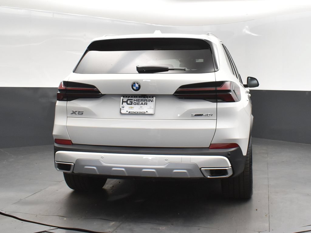 Used 2026 BMW X5 sDrive40i w/ Parking Assistance Package RWD image 7