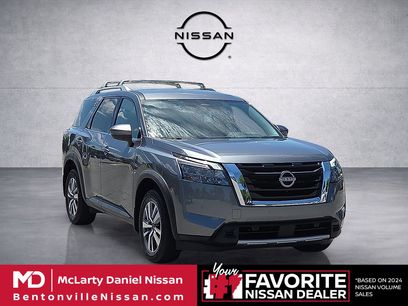 Used 2025 Nissan Pathfinder SL
