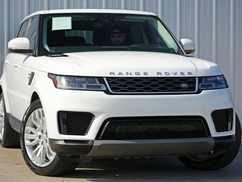 Used 2022 Land Rover Range Rover Sport SE image 4