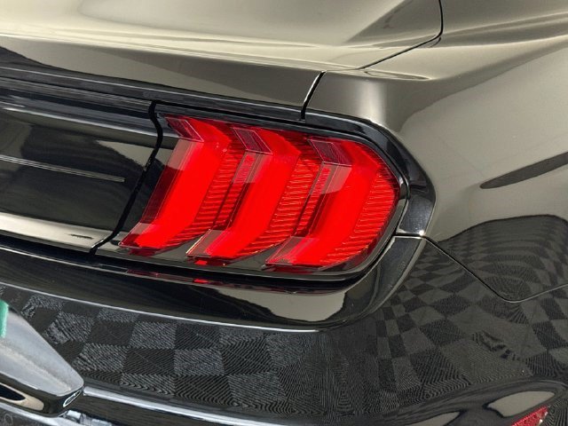 Used 2022 Ford Mustang GT Premium w/ Ford Safe & Smart Package RWD image 31