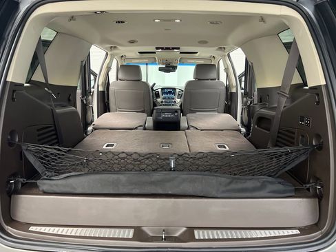 Used 2019 GMC Yukon Denali w/ Denali Ultimate Package AWD/4WD image 38