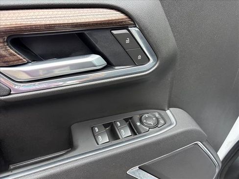 Certified 2025 Chevrolet Silverado 1500 LT AWD/4WD image 21