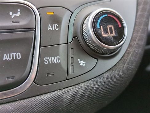 Used 2023 Chevrolet Malibu LT w/ Driver Confidence Package image 21