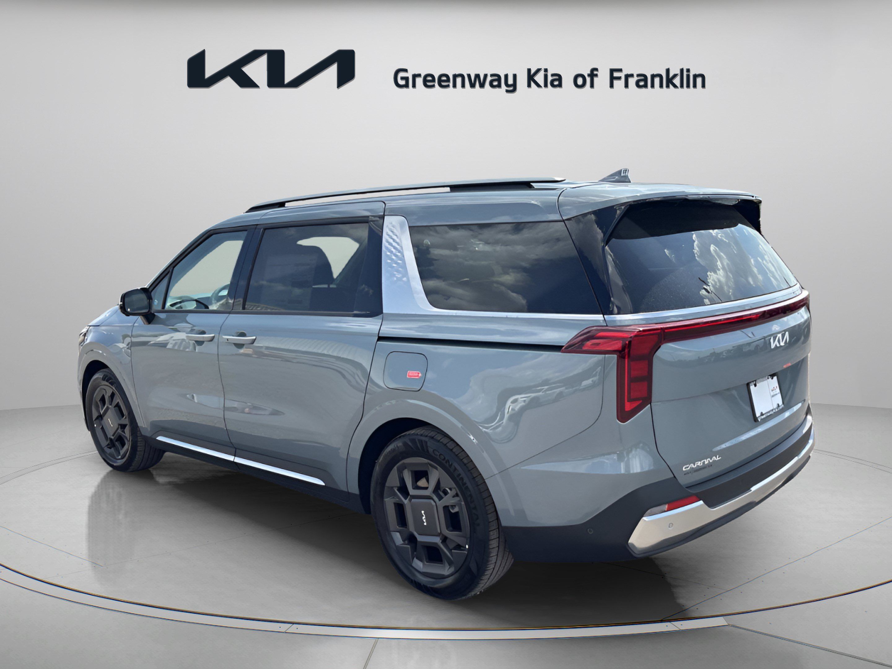New 2027 Kia Carnival SX FWD image 5