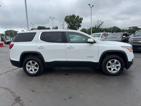 Used 2017 GMC Acadia SLE AWD/4WD image 6