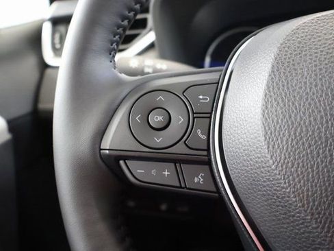 New 2025 Toyota RAV4 XLE image 17