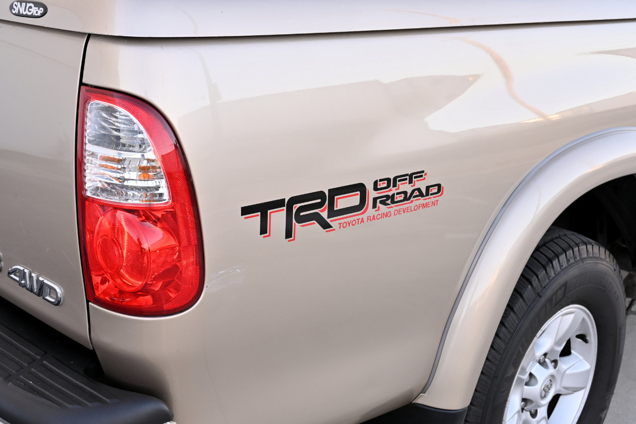 Used 2006 Toyota Tundra SR5 w/ TRD Off-Road Pkg AWD/4WD image 31