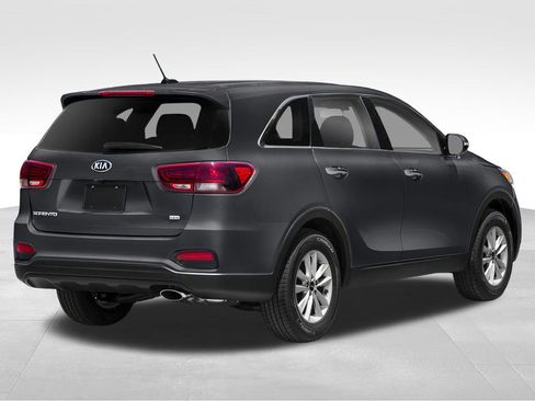 Used 2019 Kia Sorento AWD w/ LX Convenience Package image 2