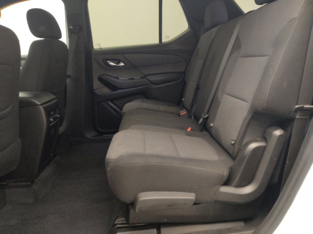 Used 2023 Chevrolet Traverse LT w/ LPO, Floor Liner Package AWD/4WD image 18