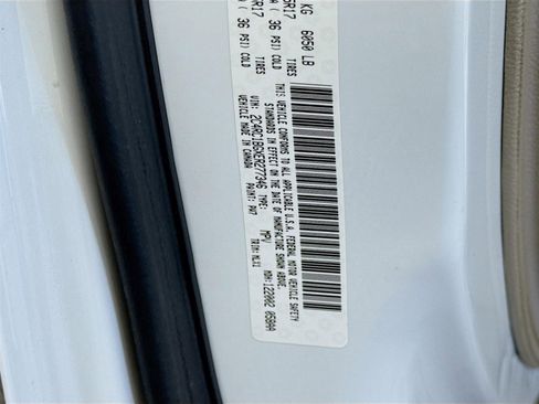 Used 2014 Chrysler Town & Country Touring image 30