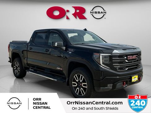 Used 2023 GMC Sierra 1500 AT4 w/ Technology Package AWD/4WD image 1