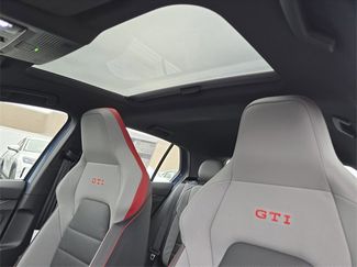 New 2026 Volkswagen GTI SE video 3