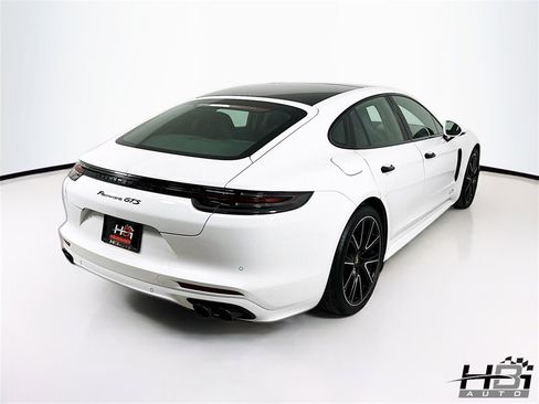 Used 2020 Porsche Panamera GTS image 6