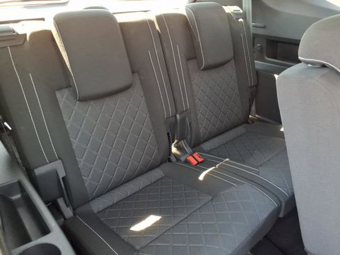 Certified 2021 Volkswagen Atlas S image 14