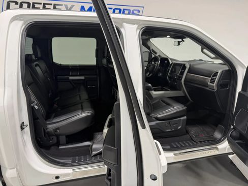 Used 2020 Ford F250 Lariat AWD/4WD image 17