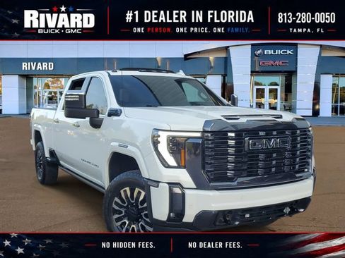 Used 2024 GMC Sierra 2500 Denali Ultimate w/ Max Trailering Package AWD/4WD image 1