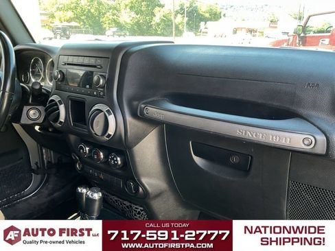 Used 2016 Jeep Wrangler Sport w/ Quick Order Package 24S AWD/4WD image 13
