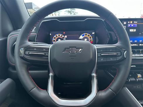 Used 2024 Chevrolet Colorado Z71 w/ Z71 Convenience Package 2 image 24