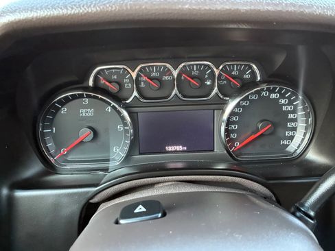 Used 2015 Chevrolet Tahoe LTZ AWD/4WD image 22