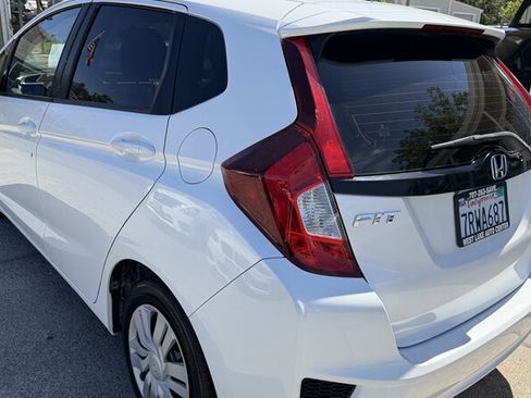 Used 2016 Honda Fit LX image 9