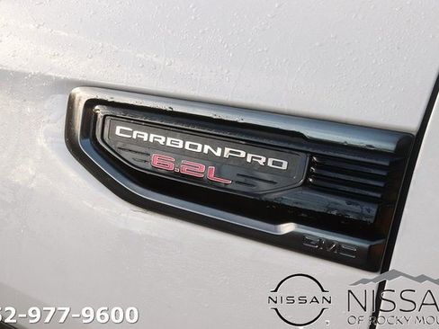 Used 2020 GMC Sierra 1500 AT4 w/ AT4 Premium Package image 11