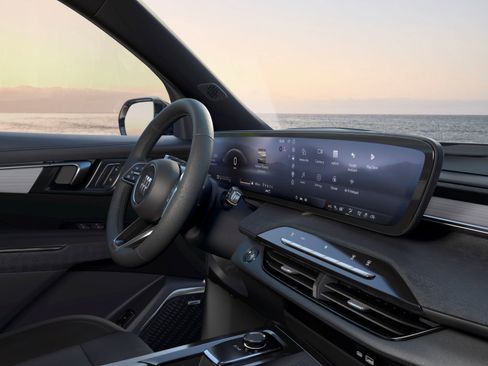 New 2026 Buick Enclave Sport Touring image 4