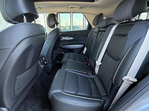 Used 2023 Genesis Electrified GV70 Advanced image 16