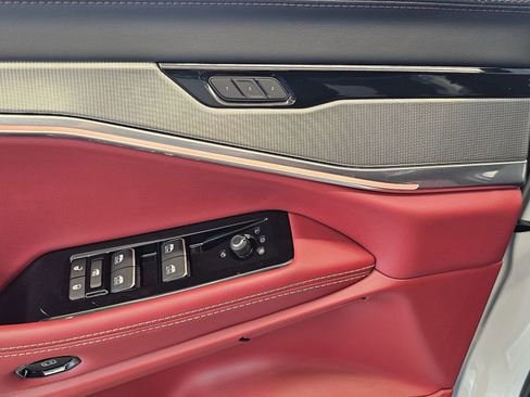 New 2025 Jeep Wagoneer S Launch Edition AWD/4WD image 17