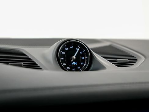 New 2026 Porsche Cayenne GTS AWD/4WD image 29