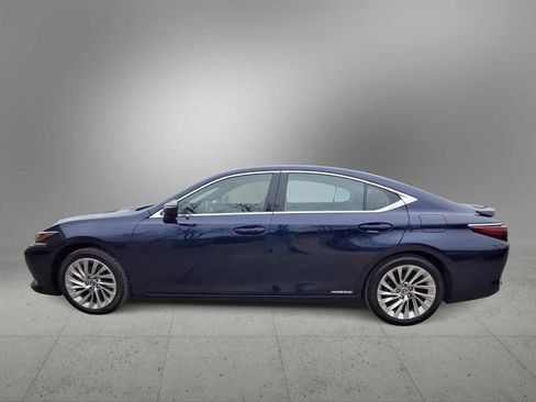 Used 2022 Lexus ES 300h Luxury image 5