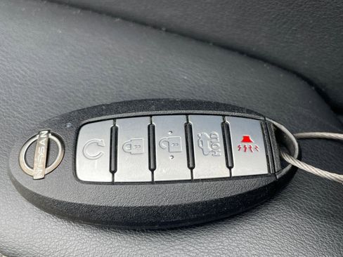 Used 2025 Nissan Altima 2.5 SV image 22