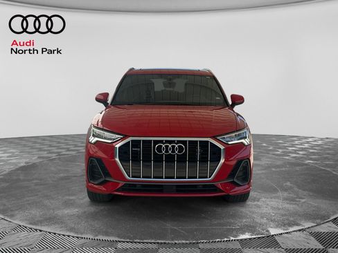 Used 2025 Audi Q3 2.0T Premium AWD/4WD image 8