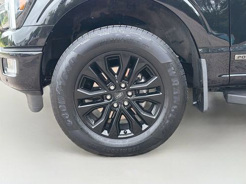 Used 2024 Ford F150 Lariat AWD/4WD image 34