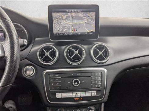 Used 2019 Mercedes-Benz CLA 250 image 15