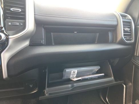 Used 2024 RAM 2500 Laramie image 24