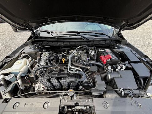 Used 2025 Nissan Altima 2.5 SV FWD image 31