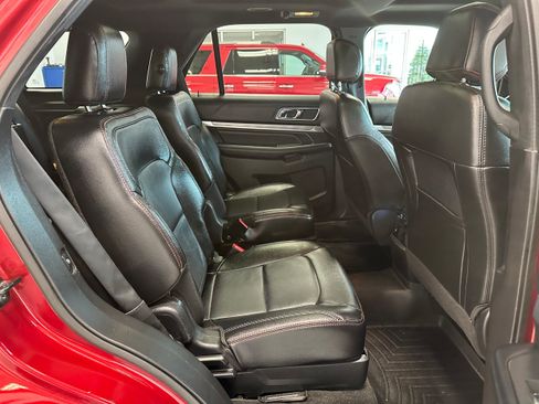 Used 2016 Ford Explorer Sport w/ Equipment Group 401A AWD/4WD image 14