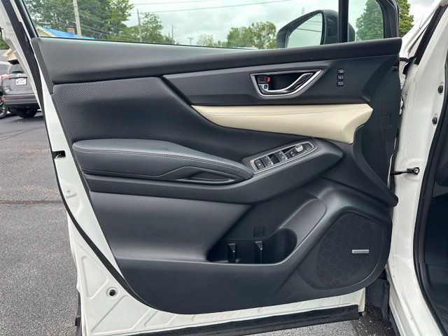 Used 2019 Subaru Ascent Limited AWD/4WD image 14