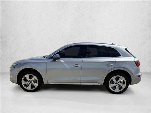 Used 2022 Audi Q5 2.0T Premium Plus w/ Premium Plus Package AWD/4WD image 8
