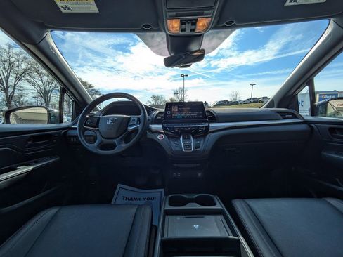 Used 2025 Honda Odyssey Sport-L image 24