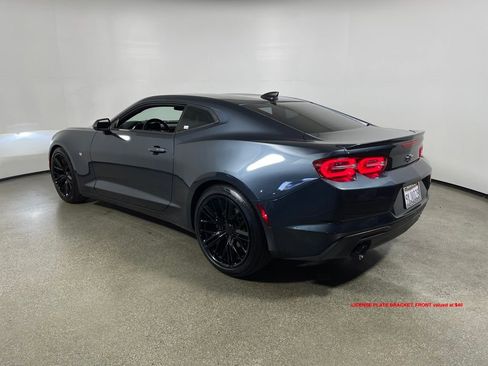 Used 2021 Chevrolet Camaro LT image 5