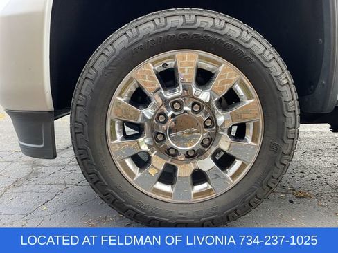 Used 2019 GMC Sierra 2500 Denali w/ Duramax Plus Package AWD/4WD image 32