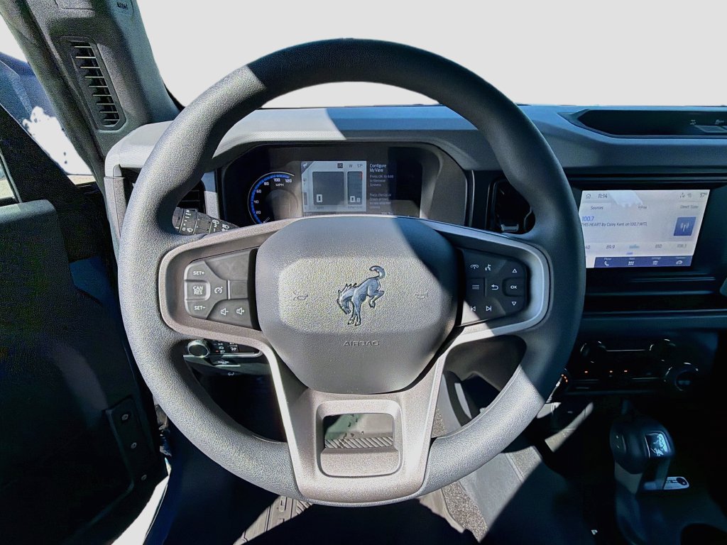Used 2023 Ford Bronco 4-Door AWD/4WD image 11