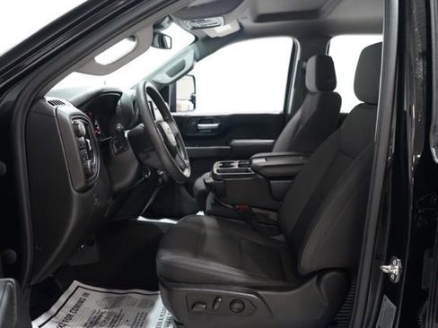 Used 2024 Chevrolet Silverado 2500 Custom w/ Custom Value Package image 12