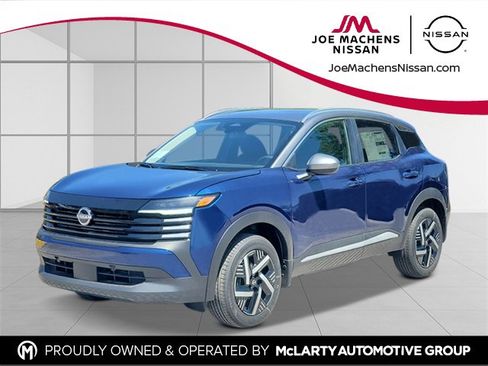 New 2026 Nissan Kicks SV image 1