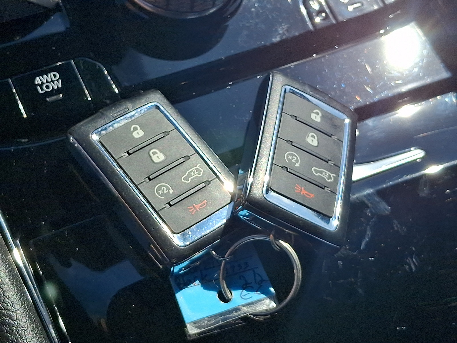 Used 2023 Jeep Grand Cherokee Summit AWD/4WD image 27