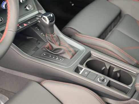 New 2025 Audi Q3 2.0T Premium Plus image 17