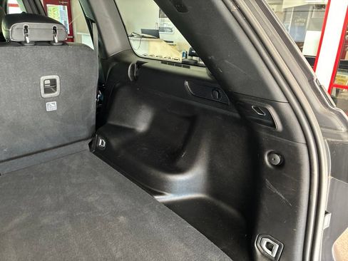 Certified 2024 Jeep Grand Cherokee Altitude AWD/4WD image 19
